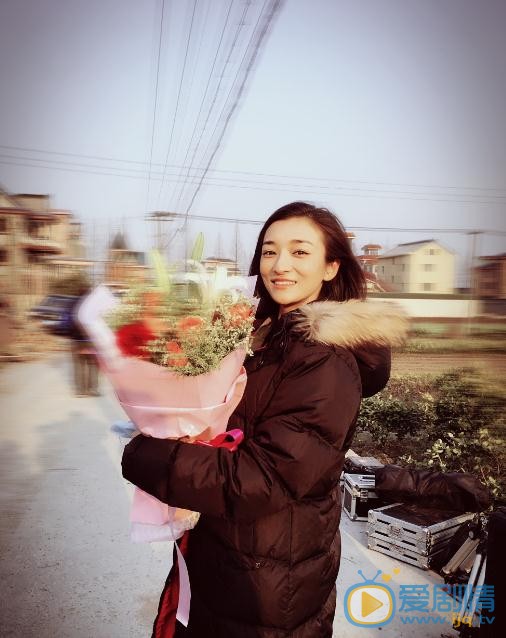 鲁昕儿生活照 鲁昕儿高清写真_鲁昕儿高清剧照