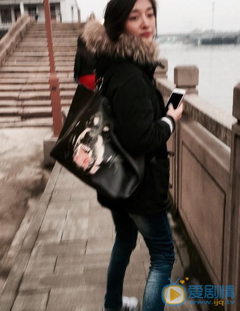 鲁昕儿生活照 鲁昕儿高清写真_鲁昕儿高清剧照