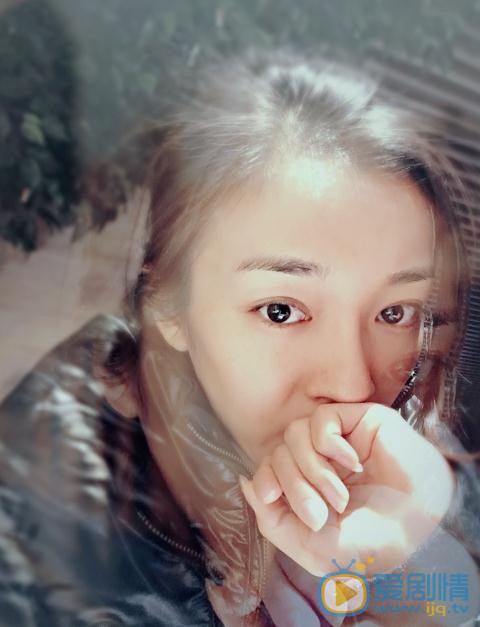 鲁昕儿生活照 鲁昕儿高清写真_鲁昕儿高清剧照