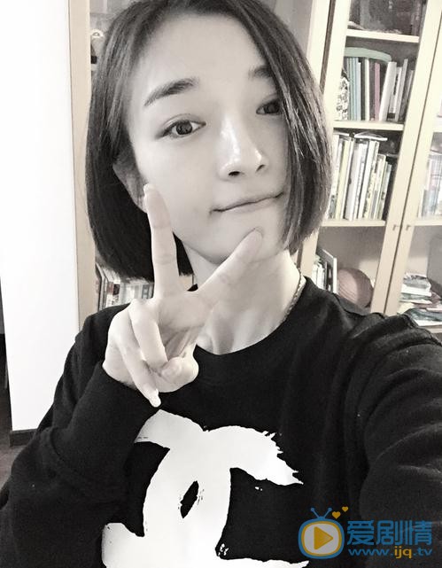 鲁昕儿生活照 鲁昕儿高清写真_鲁昕儿高清剧照