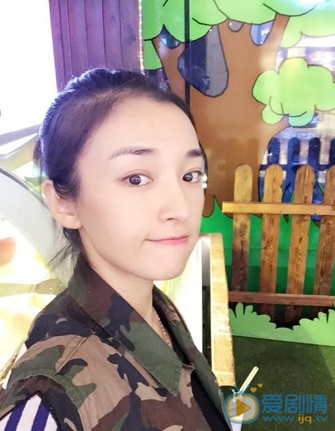 鲁昕儿生活照 鲁昕儿高清写真_鲁昕儿高清剧照