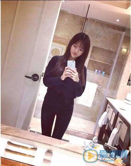 莫寒街拍照写真 莫寒高清写真_莫寒高清剧照