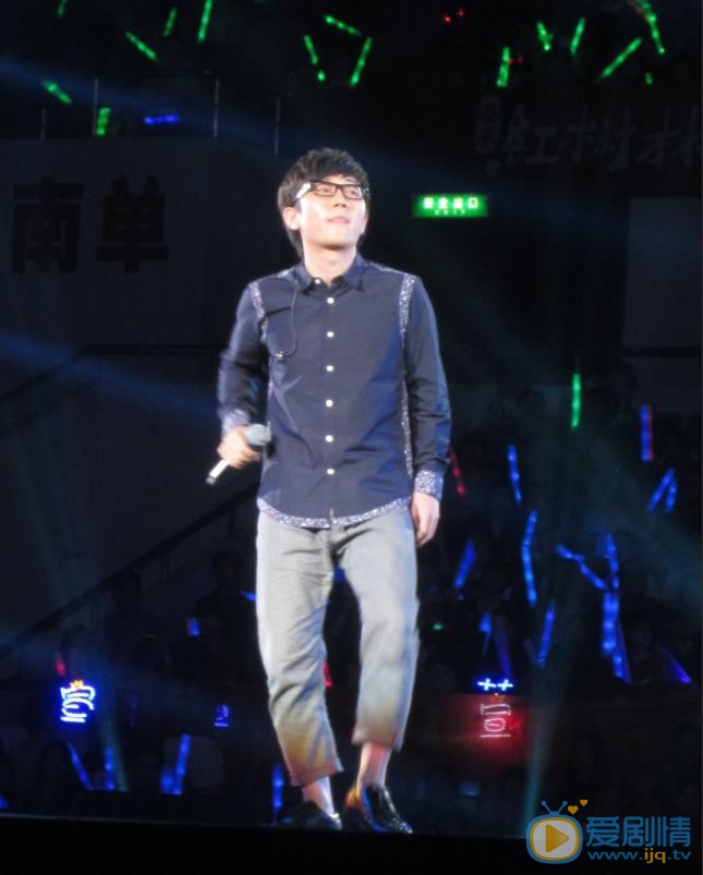 金志文节目演出照 金志文高清写真_金志文高清剧照