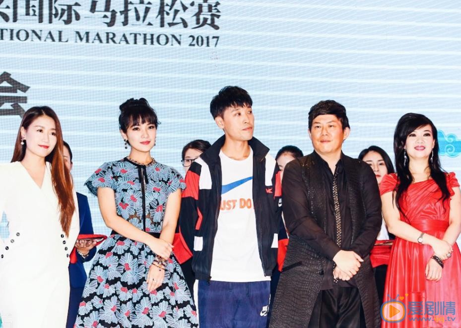 斯琴高丽活动照 斯琴高丽高清写真_斯琴高丽高清剧照