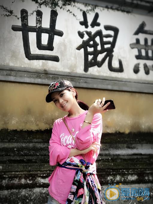 斯琴高丽旅行照 斯琴高丽高清写真_斯琴高丽高清剧照