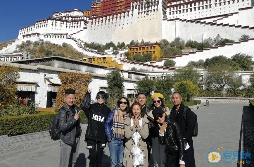 斯琴高丽旅行照 斯琴高丽高清写真_斯琴高丽高清剧照