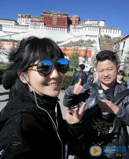 斯琴高丽旅行照 斯琴高丽高清写真_斯琴高丽高清剧照