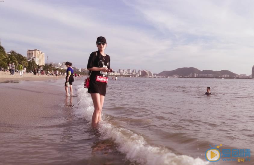 斯琴高丽旅行照 斯琴高丽高清写真_斯琴高丽高清剧照