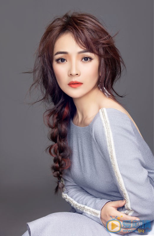 斯琴高丽靓丽写真 斯琴高丽高清写真_斯琴高丽高清剧照