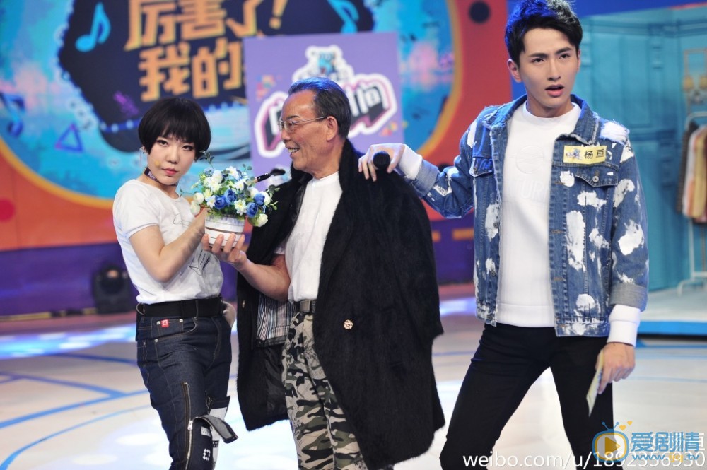 杨亘和其他明星合照写真 杨亘高清写真_杨亘高清剧照