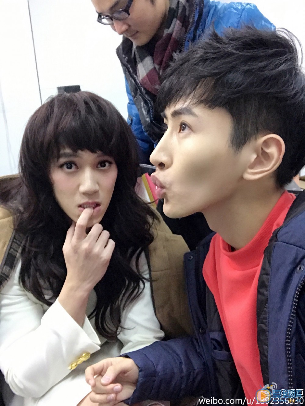 杨亘和其他明星合照写真 杨亘高清写真_杨亘高清剧照