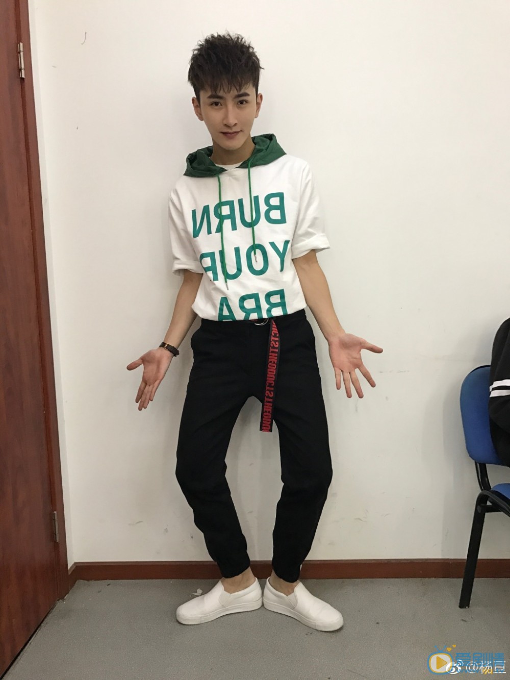 杨亘文艺写真 杨亘高清写真_杨亘高清剧照