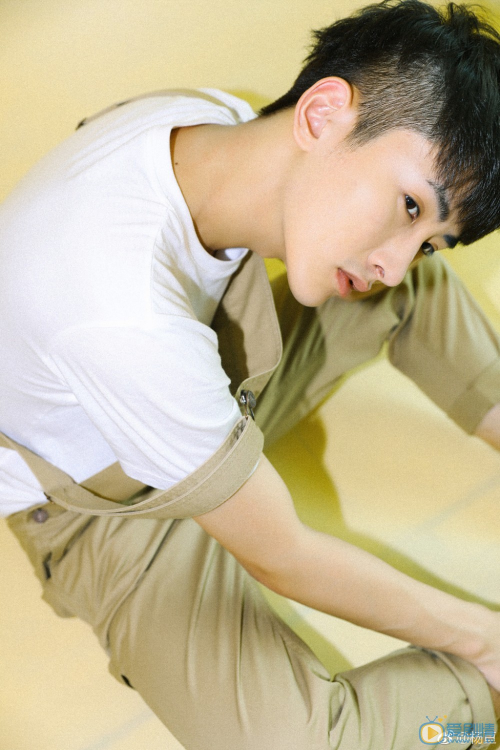 杨亘青春写真 杨亘高清写真_杨亘高清剧照