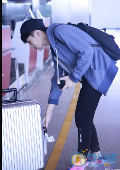 杨亘街拍照写真 杨亘高清写真_杨亘高清剧照