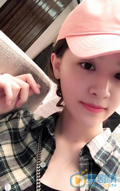 老男孩王珊是谁？王珊扮演者梁婧娴个人资料、写真及生活照欣赏