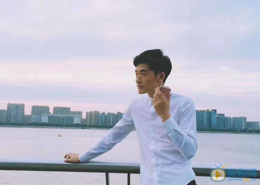 孙嘉麟帅气写真 孙嘉麟高清写真_孙嘉麟高清剧照