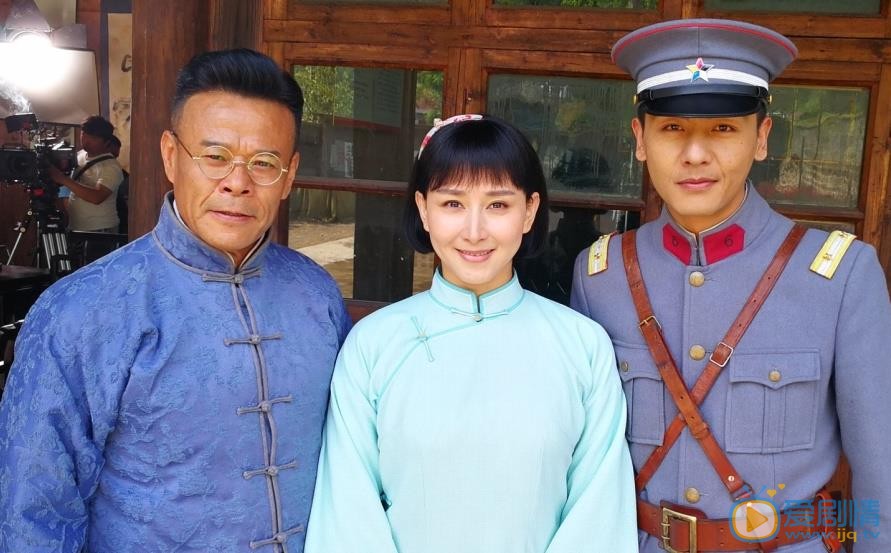 洛桑念扎年代戏照 洛桑念扎高清写真_洛桑念扎高清剧照