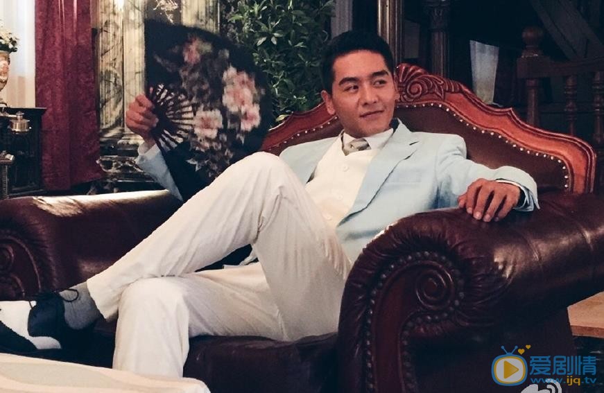 洛桑念扎片场照 洛桑念扎高清写真_洛桑念扎高清剧照