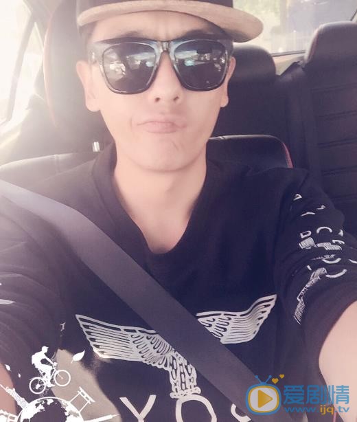 洛桑念扎生活照 洛桑念扎高清写真_洛桑念扎高清剧照