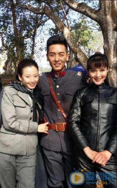 洛桑念扎片场照 洛桑念扎高清写真_洛桑念扎高清剧照