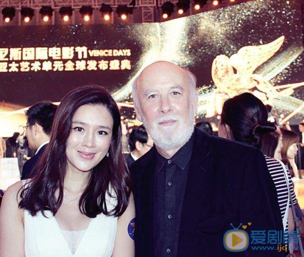 周显欣活动照 周显欣高清写真_周显欣高清剧照