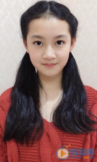 汤甄生活照 汤甄高清写真_汤甄高清剧照