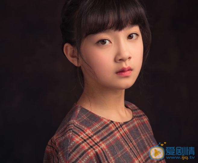 汤甄文艺写真 汤甄高清写真_汤甄高清剧照