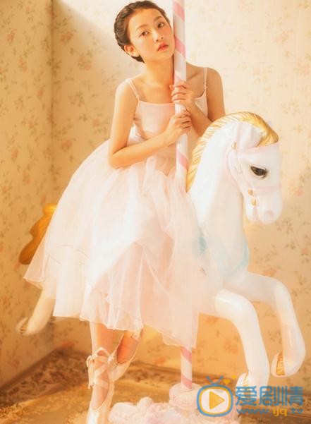汤甄可爱写真 汤甄高清写真_汤甄高清剧照