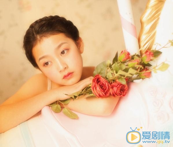 汤甄可爱写真 汤甄高清写真_汤甄高清剧照