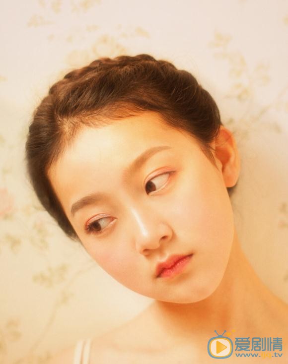 汤甄可爱写真 汤甄高清写真_汤甄高清剧照