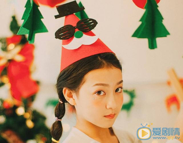 汤甄可爱写真 汤甄高清写真_汤甄高清剧照
