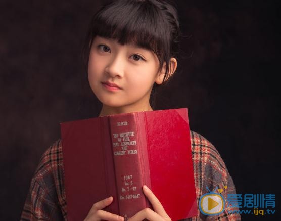汤甄文艺写真 汤甄高清写真_汤甄高清剧照