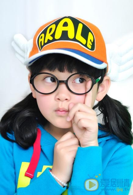 汤甄童年写真 汤甄高清写真_汤甄高清剧照