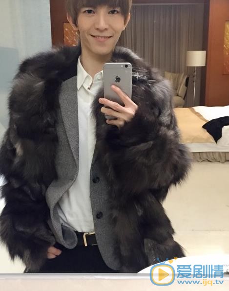郭敬明生活照 郭敬明高清写真_郭敬明高清剧照