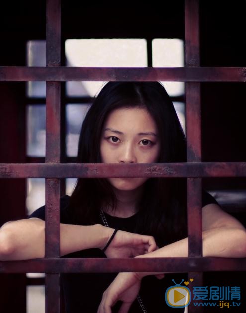 邵芸生活照 邵芸高清写真_邵芸高清剧照