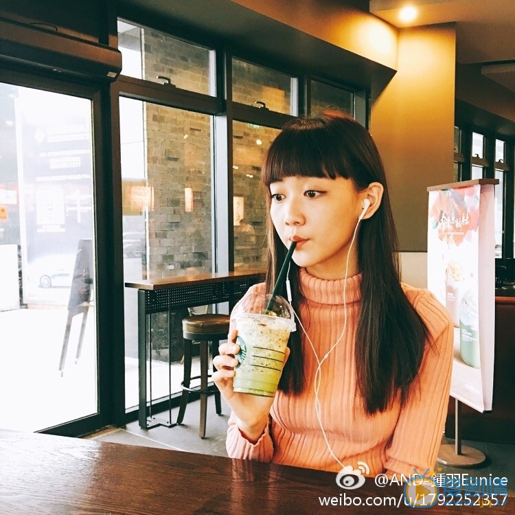 韩忠羽旅行写真 韩忠羽高清写真_韩忠羽高清剧照