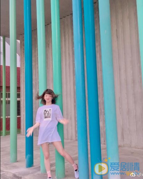 韩忠羽旅行写真 韩忠羽高清写真_韩忠羽高清剧照