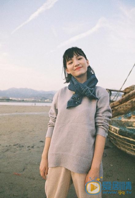 倪言海边写真 倪言高清写真_倪言高清剧照