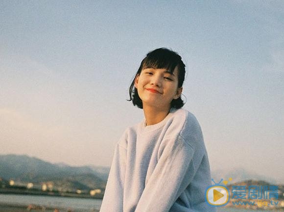 倪言海边写真 倪言高清写真_倪言高清剧照