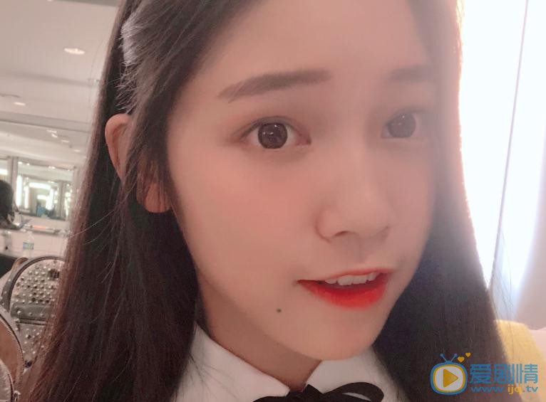 吴小萱生活照 吴小萱高清写真_吴小萱高清剧照