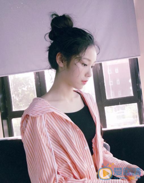 吴小萱生活照 吴小萱高清写真_吴小萱高清剧照