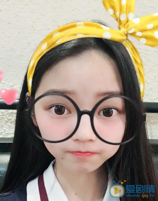 吴小萱生活照 吴小萱高清写真_吴小萱高清剧照