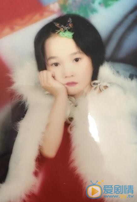 吴小萱童年照 吴小萱高清写真_吴小萱高清剧照