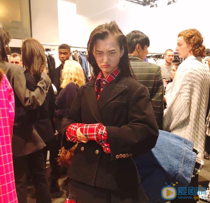 王新宇素颜生活照 王新宇高清写真_王新宇高清剧照