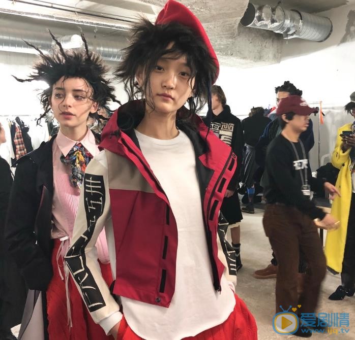 王新宇幕后照 王新宇幕后照