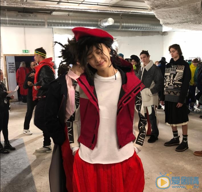 王新宇幕后照 王新宇高清写真_王新宇高清剧照