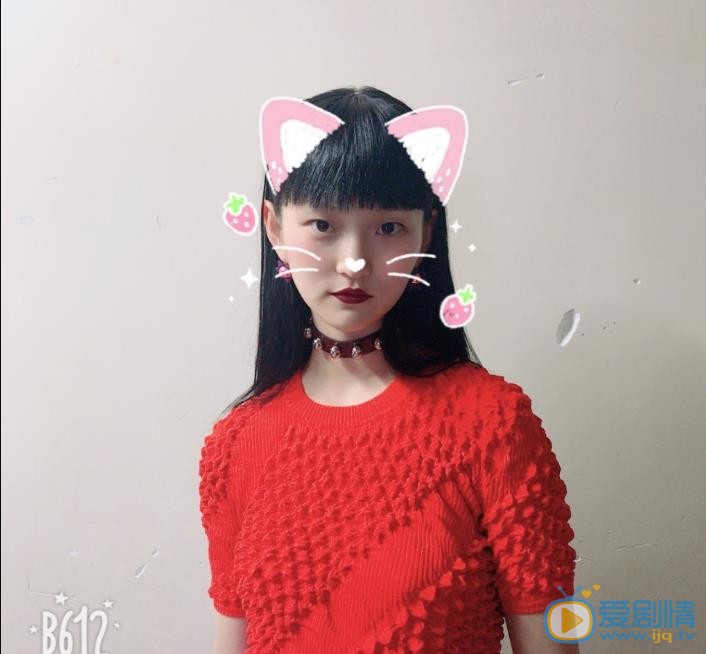 王新宇红唇照片 王新宇高清写真_王新宇高清剧照