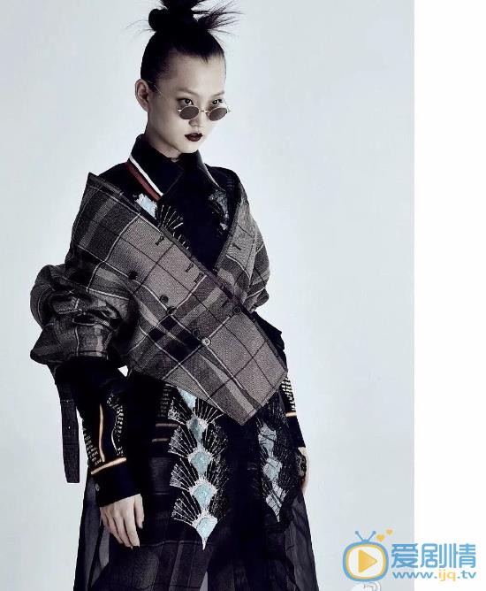 王新宇街拍写真 王新宇高清写真_王新宇高清剧照