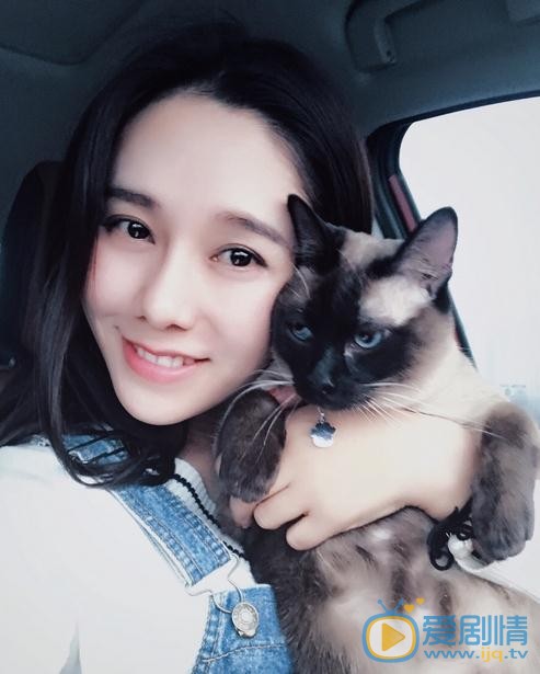 吕沅轩生活照 吕沅轩高清写真_吕沅轩高清剧照