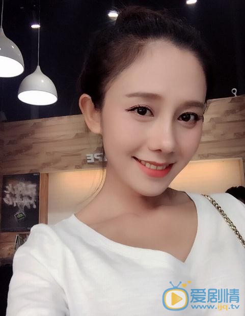 吕沅轩生活照 吕沅轩高清写真_吕沅轩高清剧照